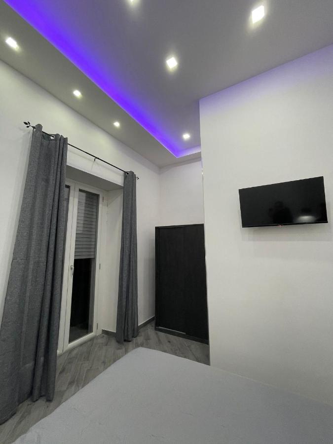 Isabel Home Nápoles Exterior foto